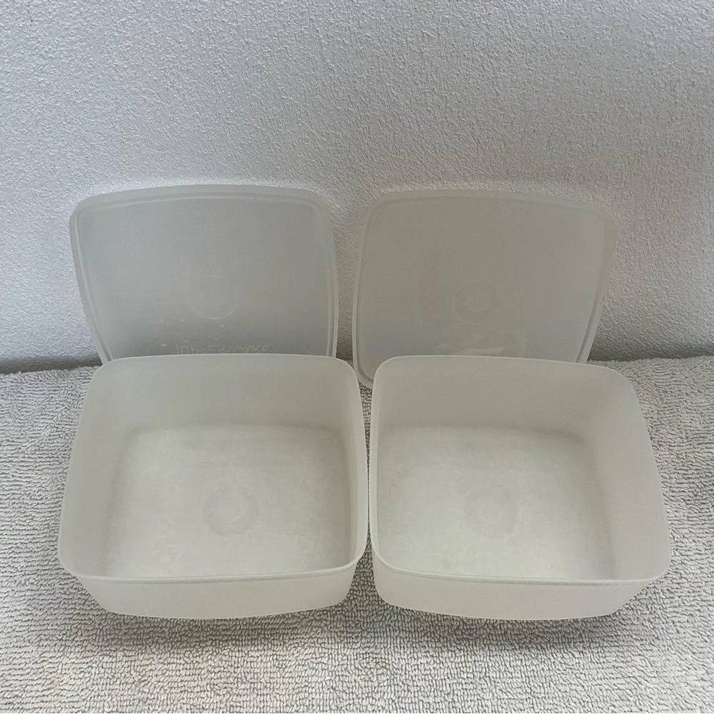 Tupperware freezer lid 310 Vintage Kitchen Pantry Food Storage Square 2 Pack